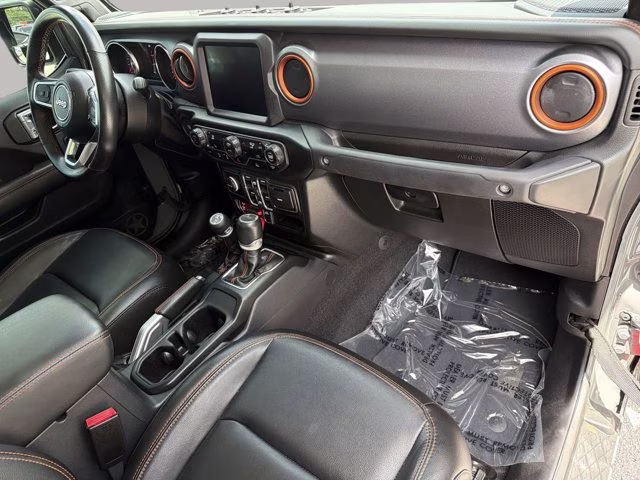2022 Sting-Gray Clearcoat Jeep Gladiator Mojave 4X4 Truck