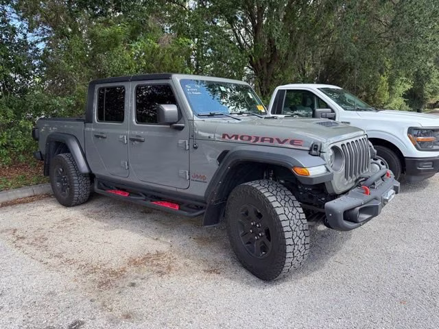 2022 Sting-Gray Clearcoat Jeep Gladiator Mojave 4X4 Truck