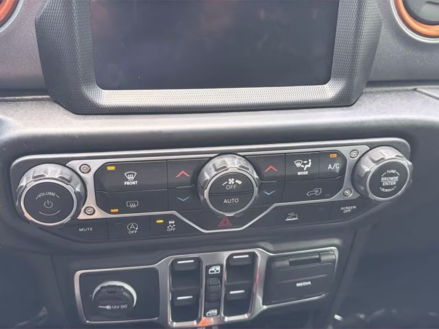 2022 Sting-Gray Clearcoat Jeep Gladiator Mojave 4X4 Truck