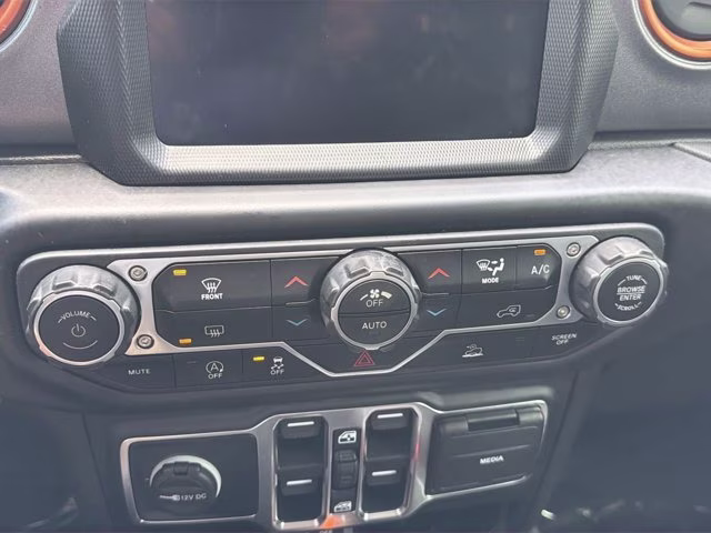2022 Sting-Gray Clearcoat Jeep Gladiator Mojave 4X4 Truck