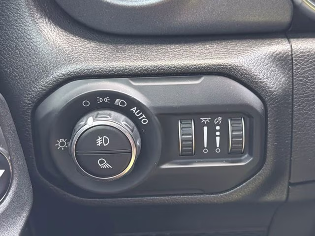 2022 Sting-Gray Clearcoat Jeep Gladiator Mojave 4X4 Truck