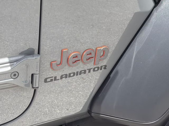 2022 Sting-Gray Clearcoat Jeep Gladiator Mojave 4X4 Truck