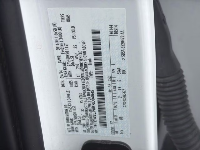 2024 Oxford White Ford F-150 STX 4X4 Truck