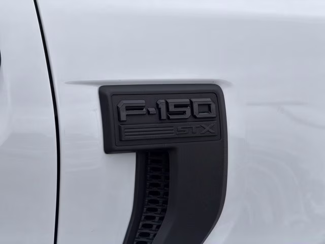 2024 Oxford White Ford F-150 STX 4X4 Truck