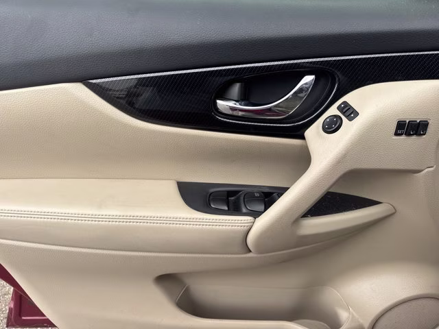 2019 Scarlet Ember Tintcoat Nissan Rogue SL FWD SUV