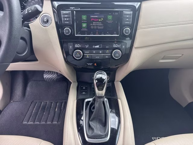 2019 Scarlet Ember Tintcoat Nissan Rogue SL FWD SUV