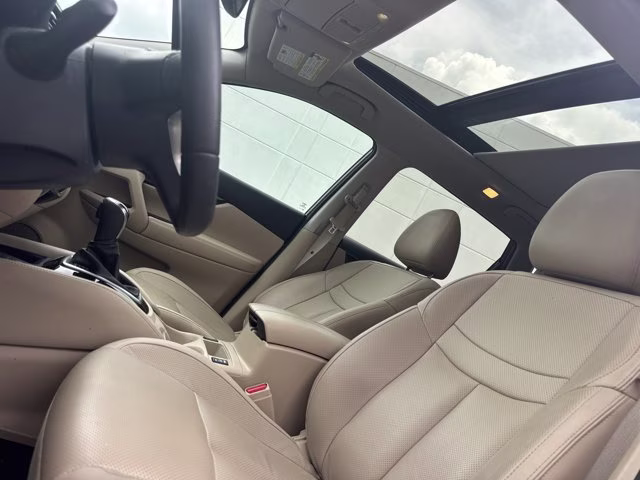 2019 Scarlet Ember Tintcoat Nissan Rogue SL FWD SUV
