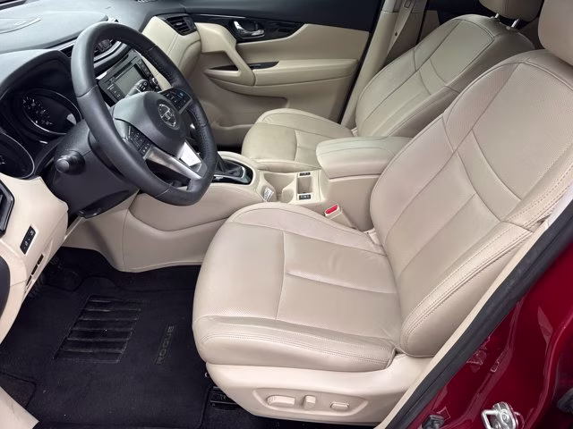 2019 Scarlet Ember Tintcoat Nissan Rogue SL FWD SUV