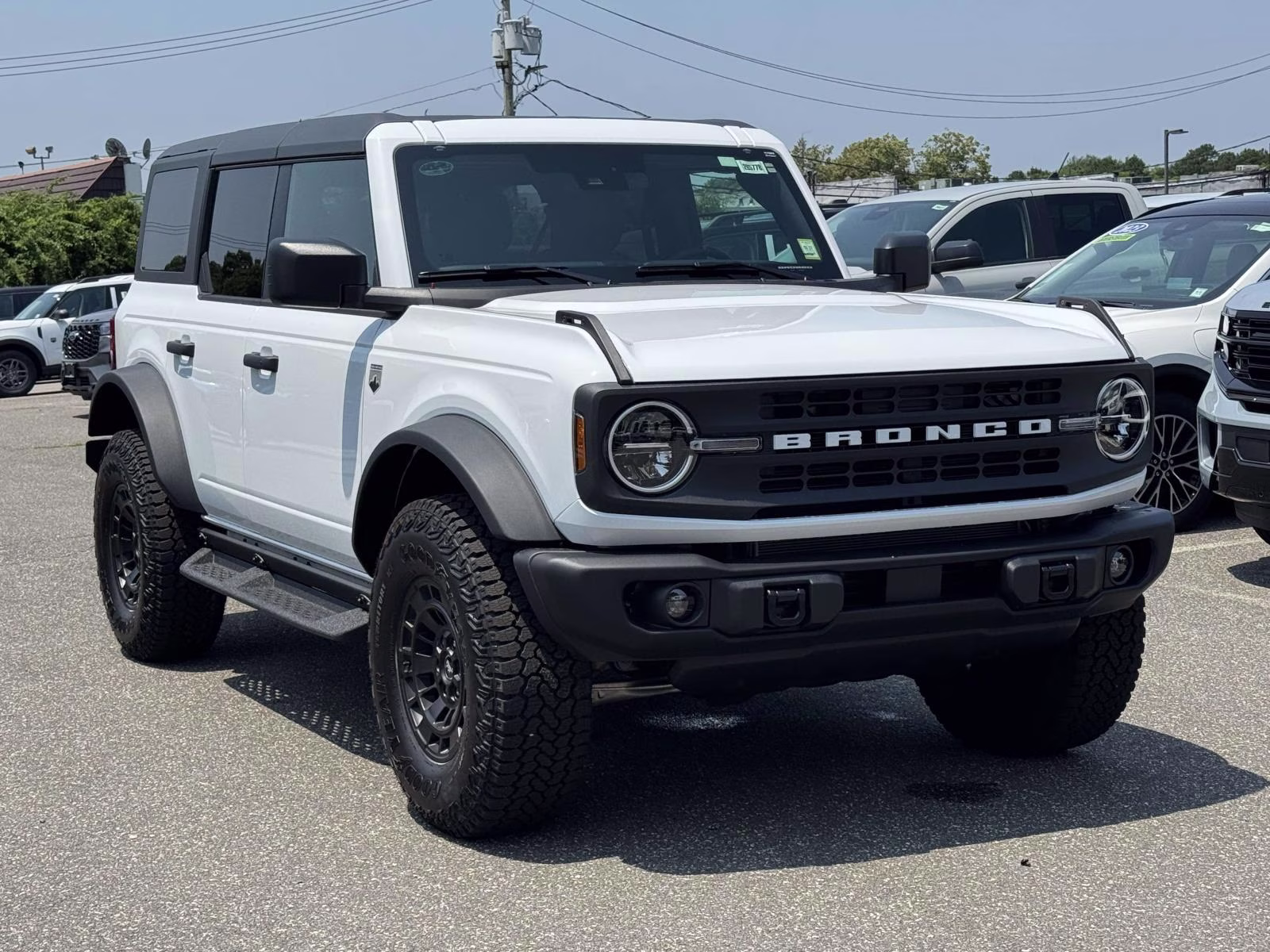 2026 White Ford Bronco Big Bend 4X4 SUV