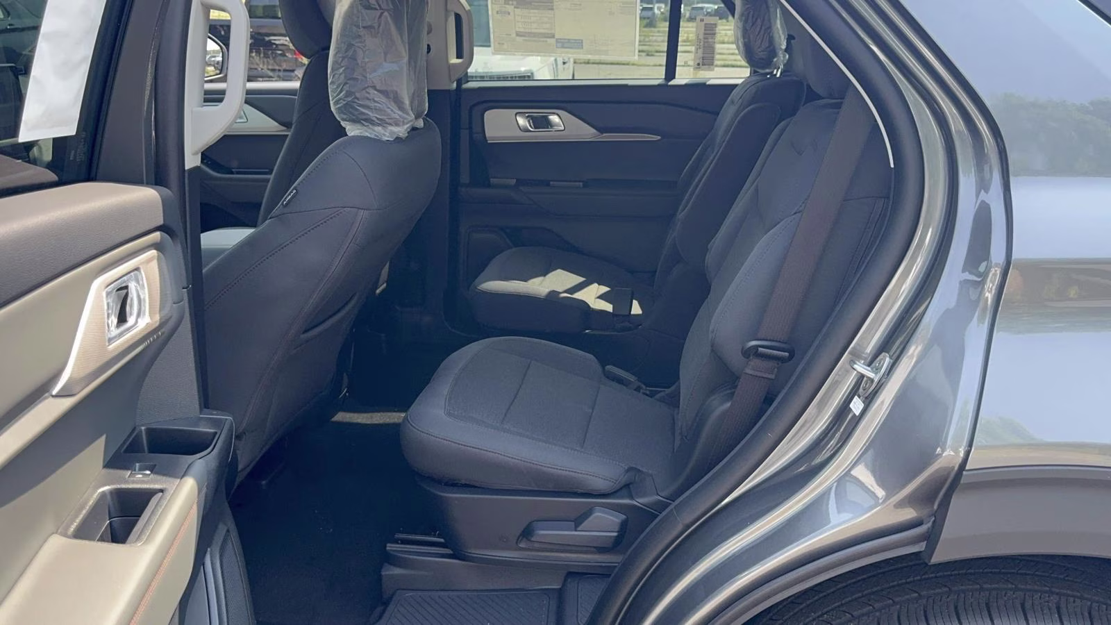 2026 Carbonized Gray Metallic Ford Explorer Active 4X4 SUV