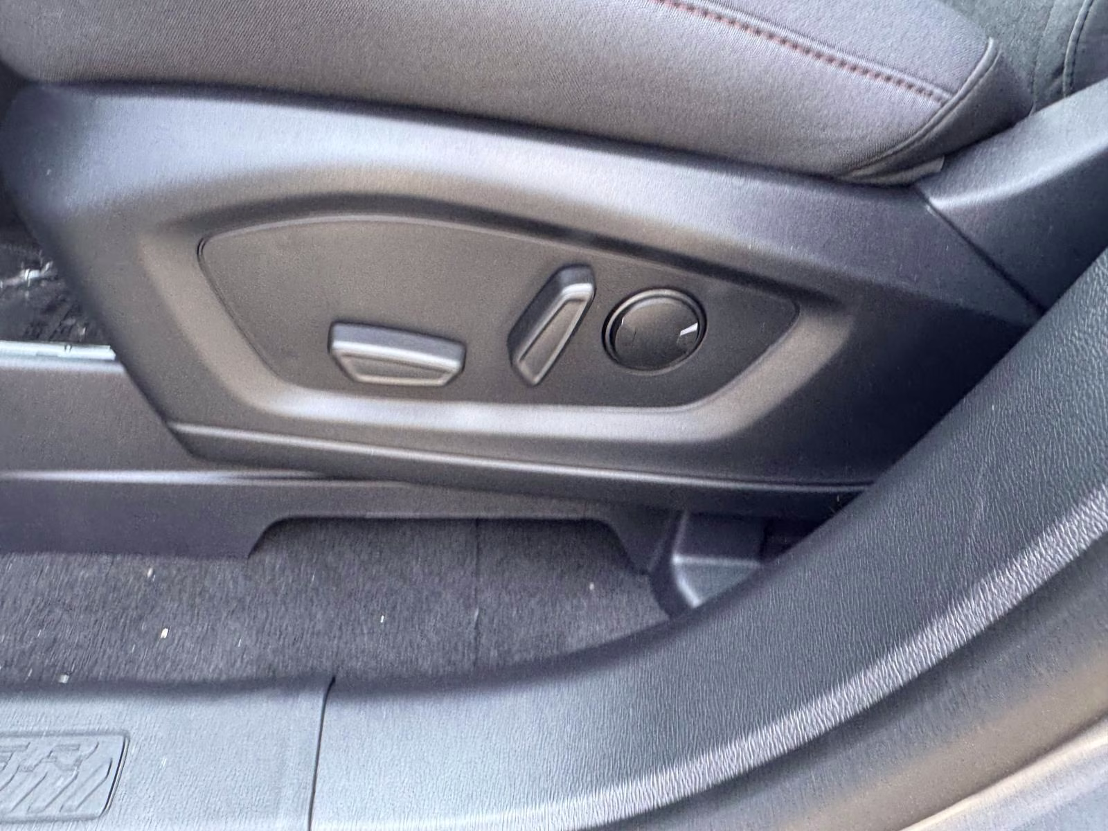2026 Carbonized Gray Metallic Ford Explorer Active 4X4 SUV