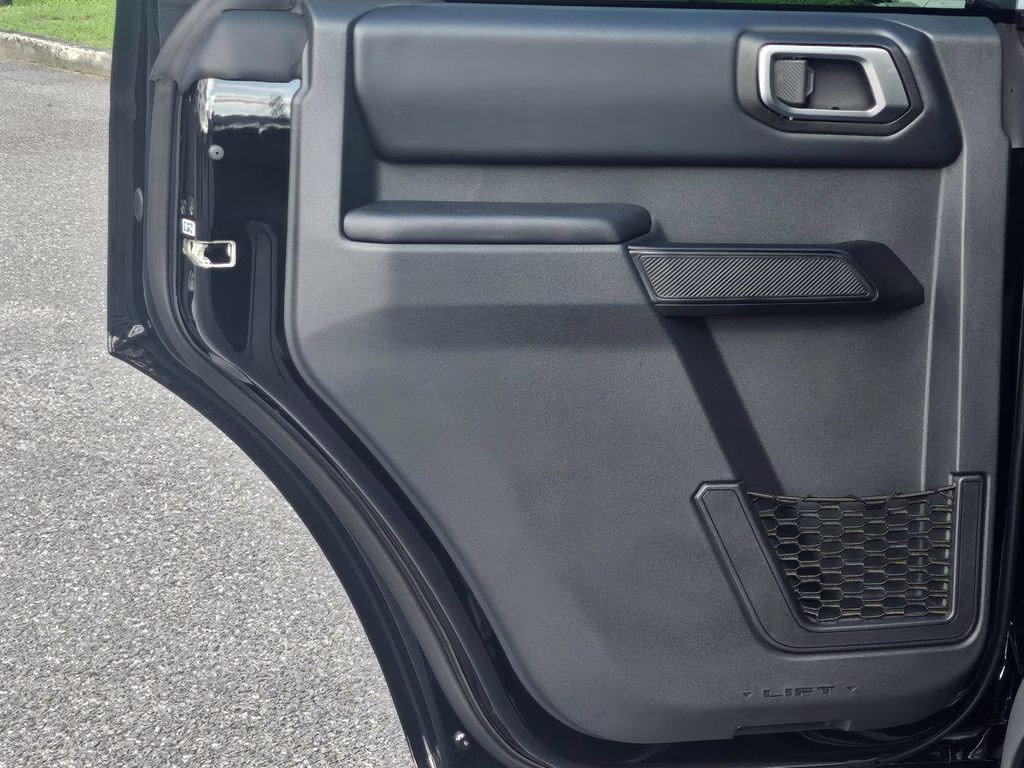2026 Shadow Black Ford Bronco Outer Banks 4X4 SUV