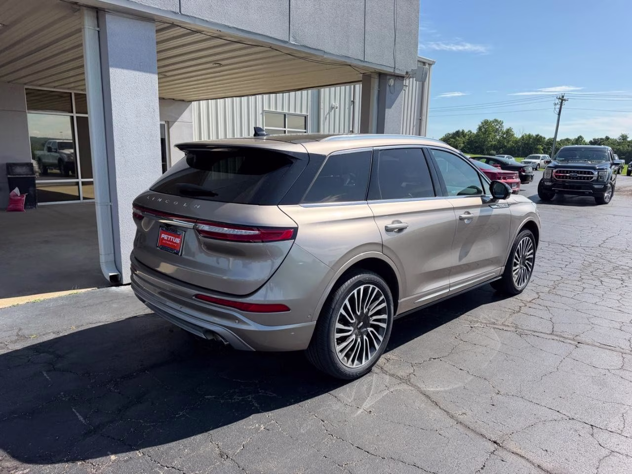 2020 Iced Mocha Lincoln Corsair Reserve AWD SUV