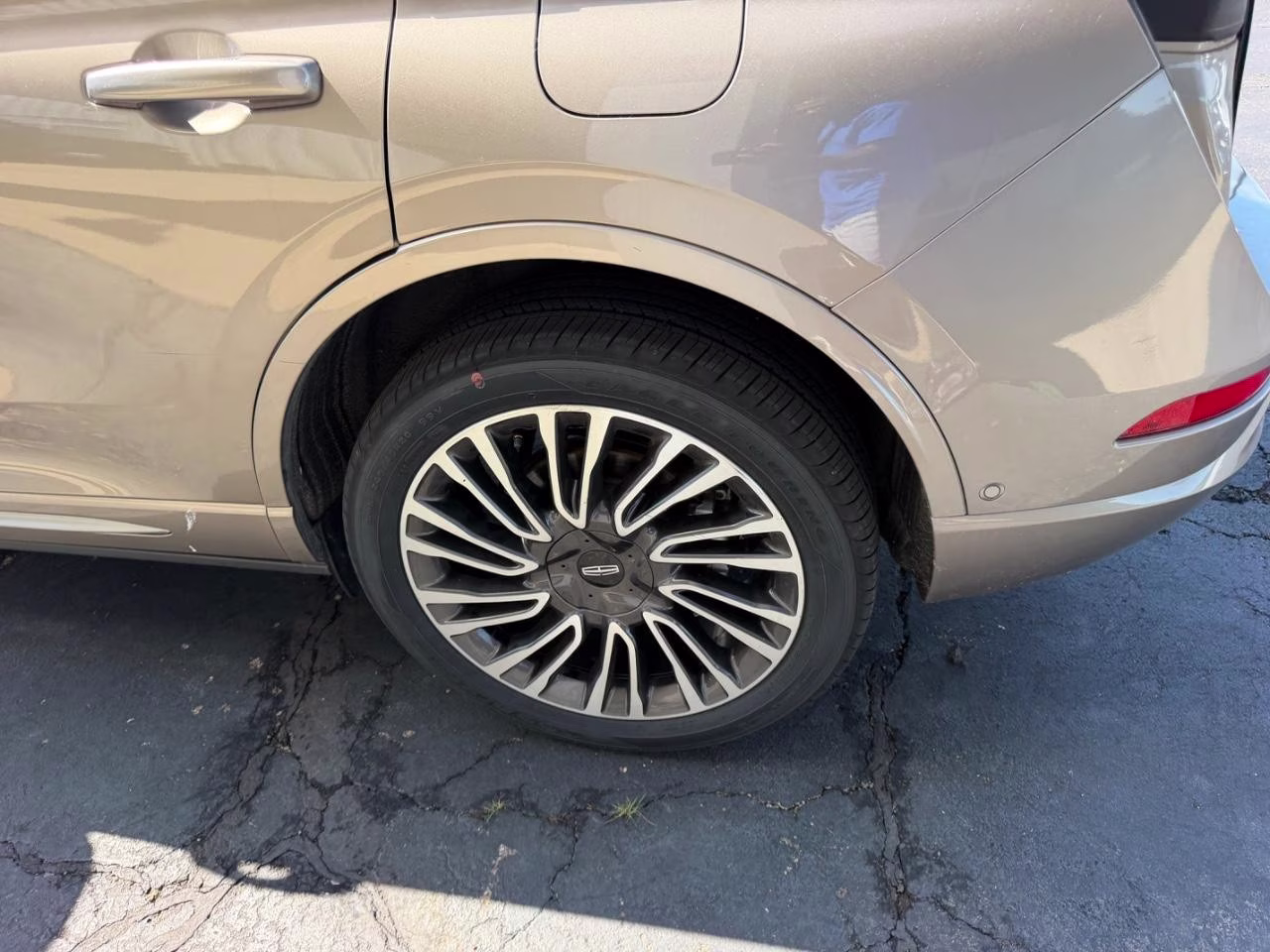 2020 Iced Mocha Lincoln Corsair Reserve AWD SUV