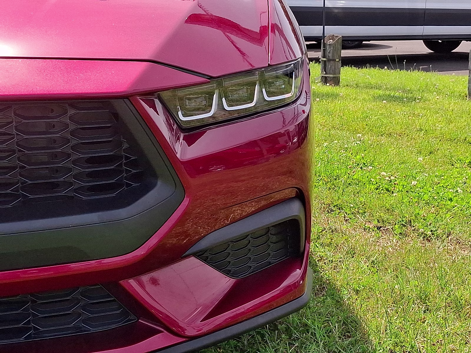 2025 Molten Magenta Metallic Tri-coat - DT Ford Mustang EcoBoost Premium Convertible RWD