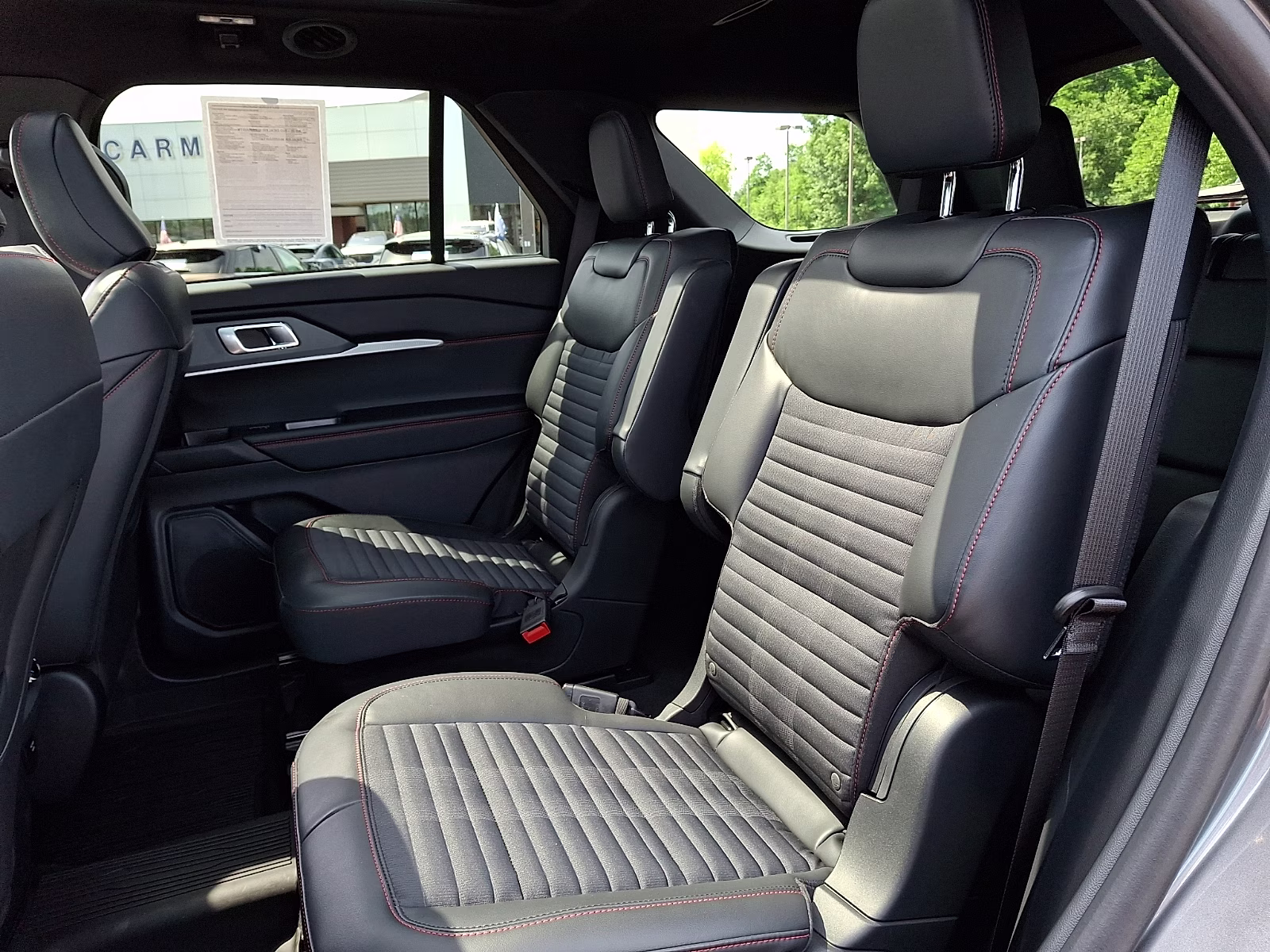 2026 Carbonized Gray Metallic - M7 Ford Explorer ST-Line 4X4