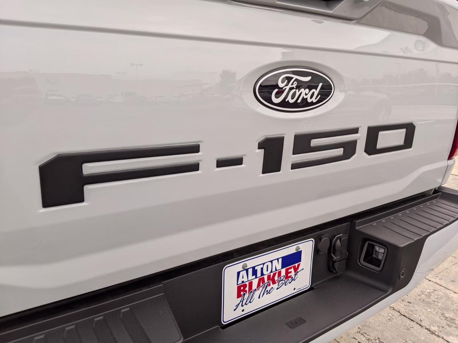 2026 Avalanche Gray Ford F-150 XLT 4X4 Truck