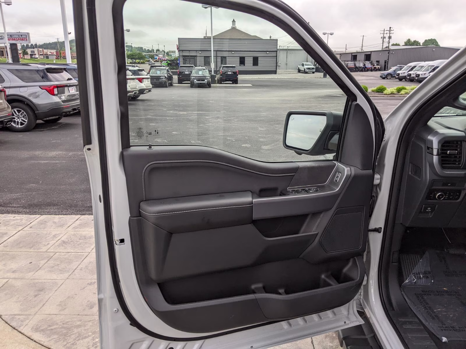 2026 Avalanche Gray Ford F-150 XLT 4X4 Truck