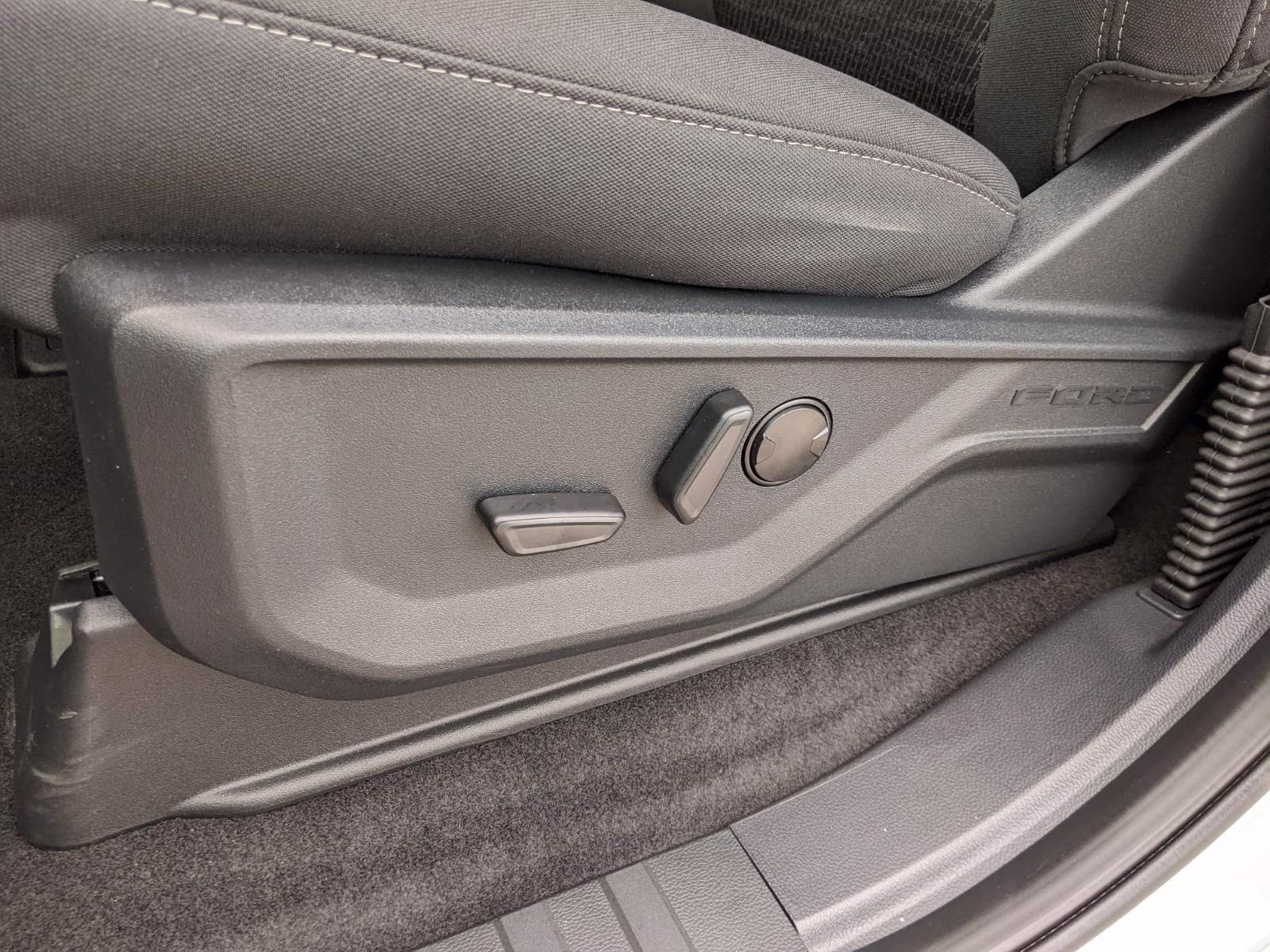 2026 Avalanche Gray Ford F-150 XLT 4X4 Truck