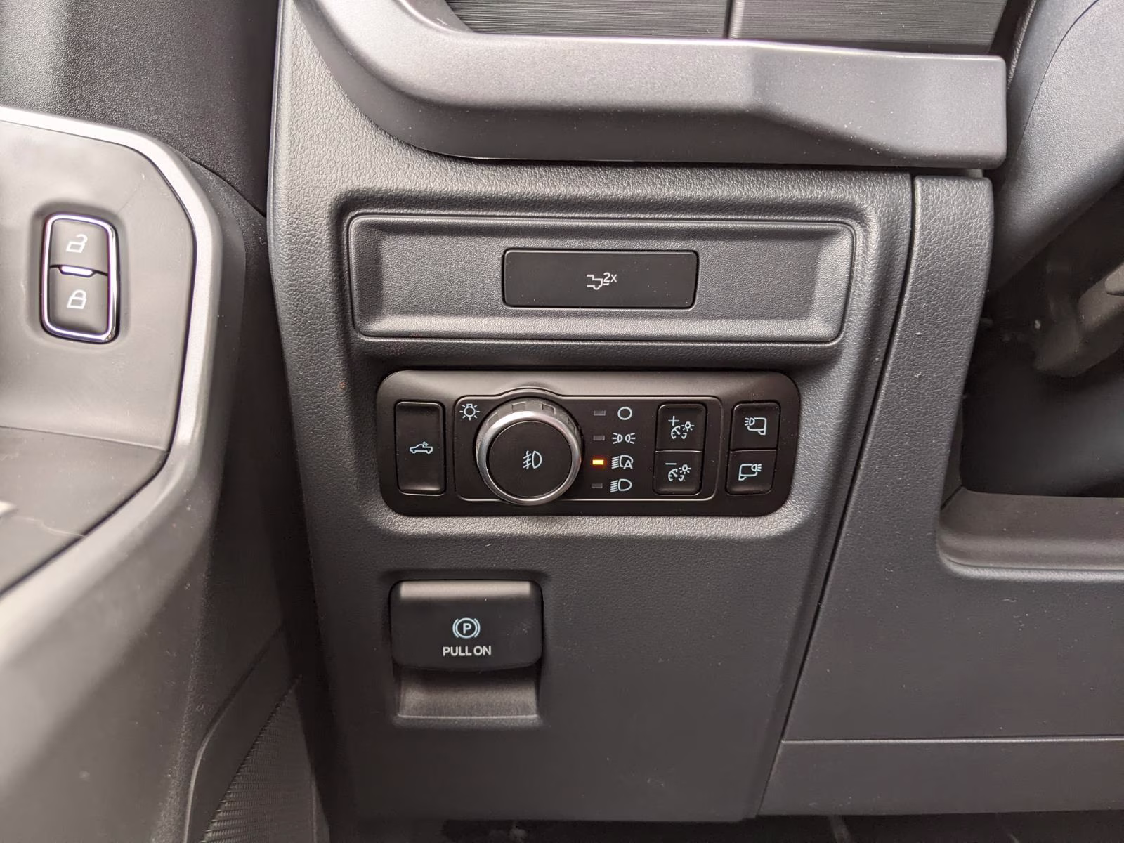 2026 Avalanche Gray Ford F-150 XLT 4X4 Truck