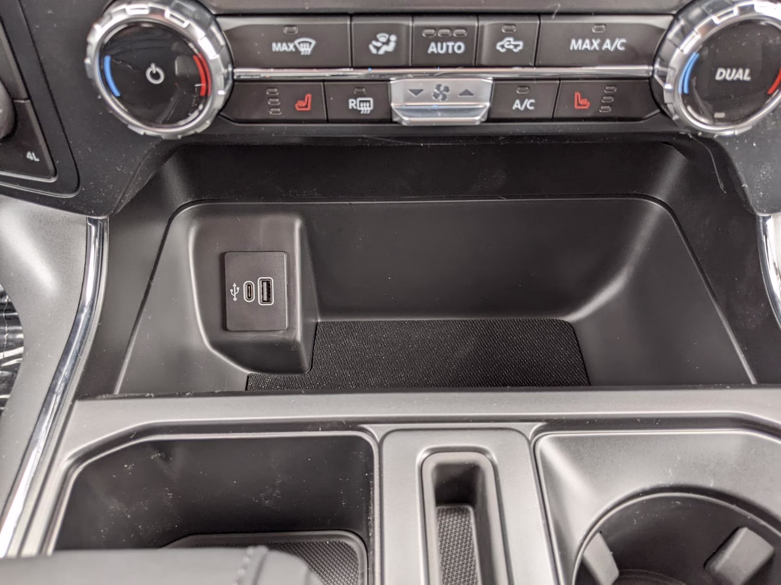 2026 Avalanche Gray Ford F-150 XLT 4X4 Truck