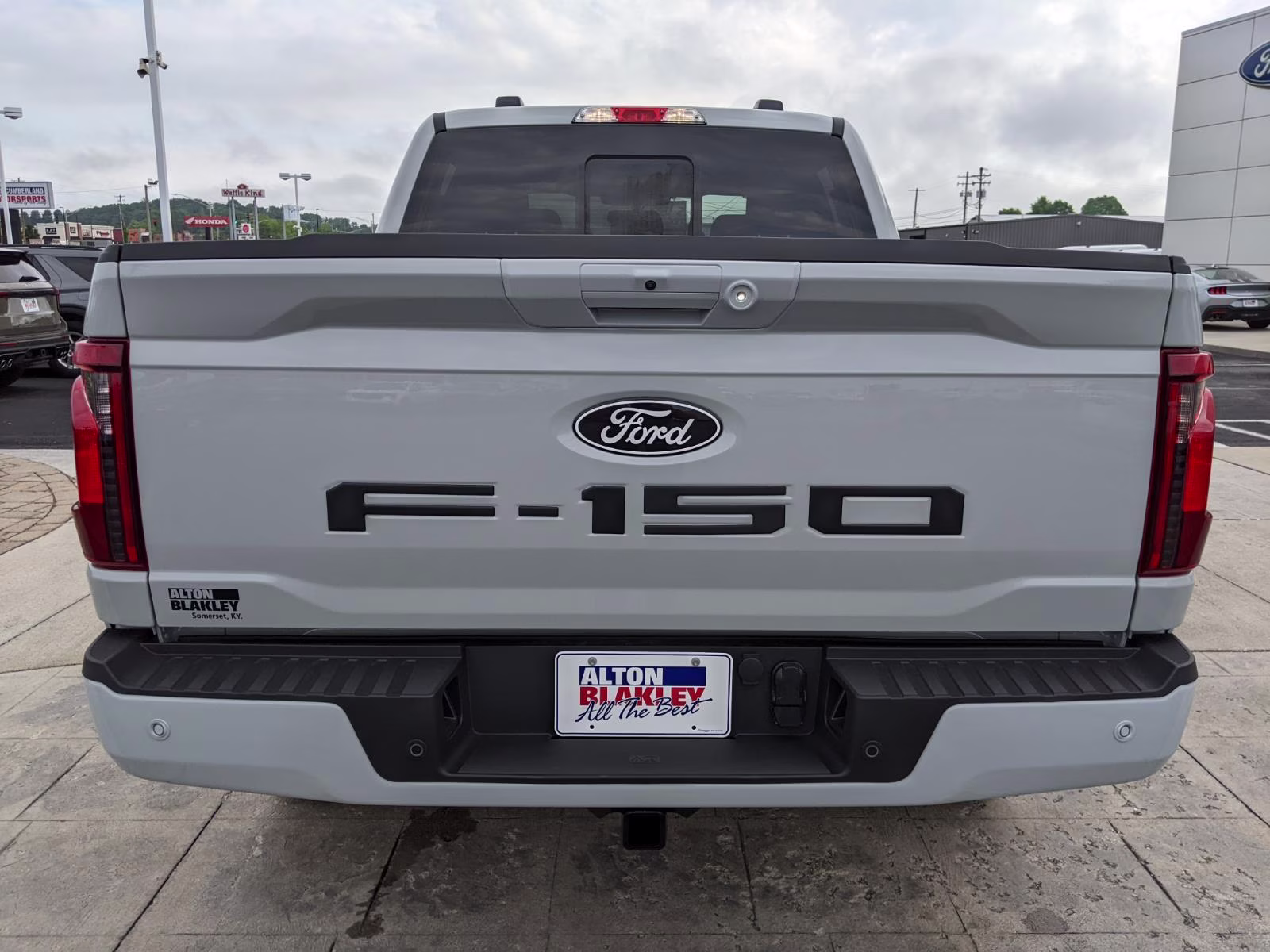 2026 Avalanche Gray Ford F-150 XLT 4X4 Truck
