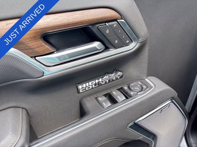 2026 Sterling Gray Metallic Chevrolet Silverado 1500 High Country 4X4 Truck