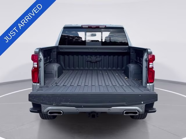 2026 Sterling Gray Metallic Chevrolet Silverado 1500 High Country 4X4 Truck