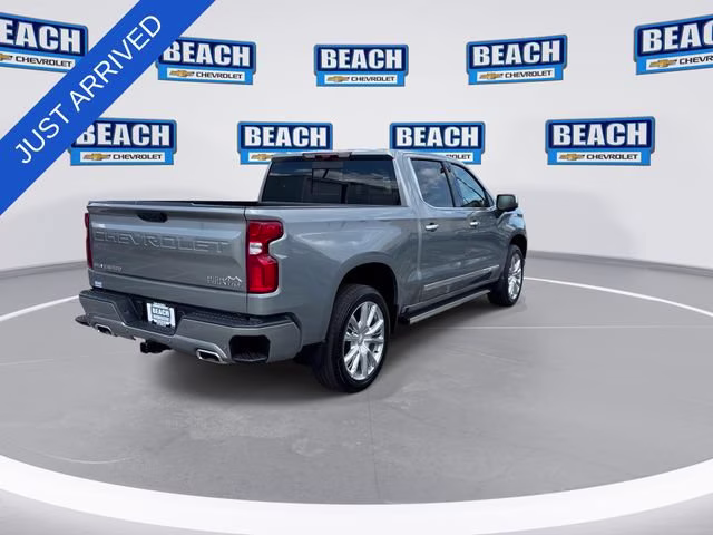 2026 Sterling Gray Metallic Chevrolet Silverado 1500 High Country 4X4 Truck