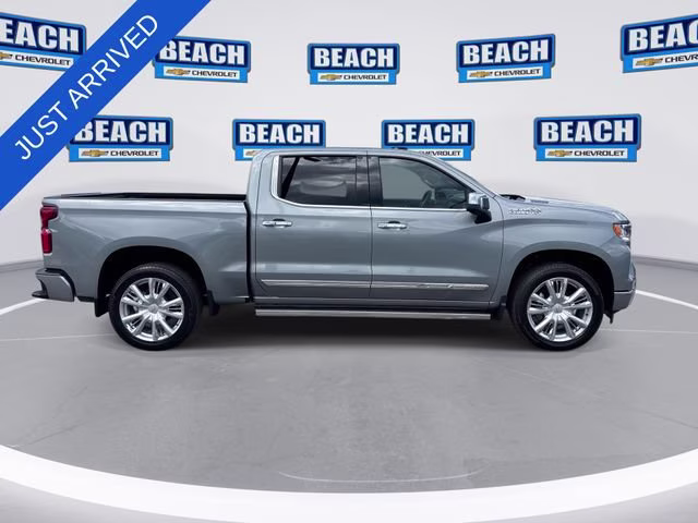 2026 Sterling Gray Metallic Chevrolet Silverado 1500 High Country 4X4 Truck