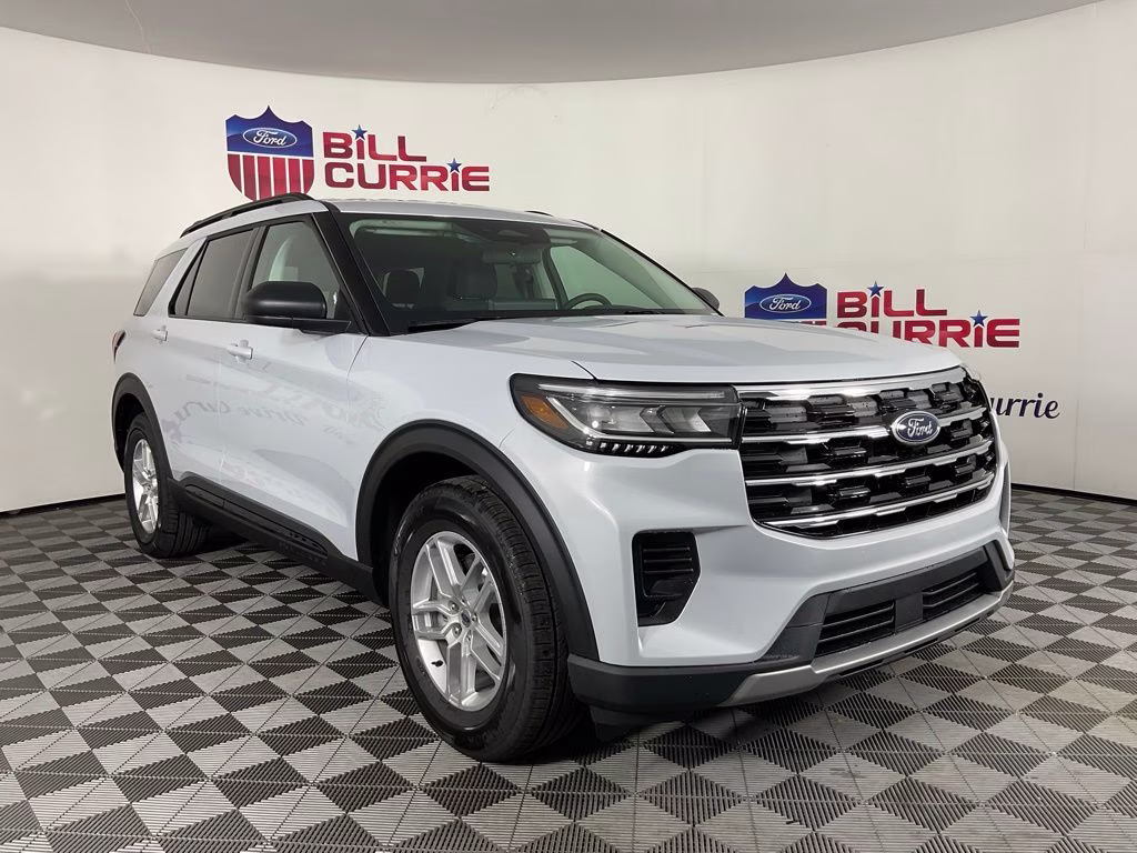 2026 White Metallic Ford Explorer Active RWD SUV