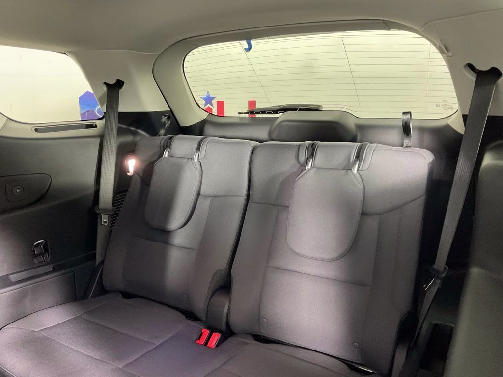 2026 White Metallic Ford Explorer Active RWD SUV