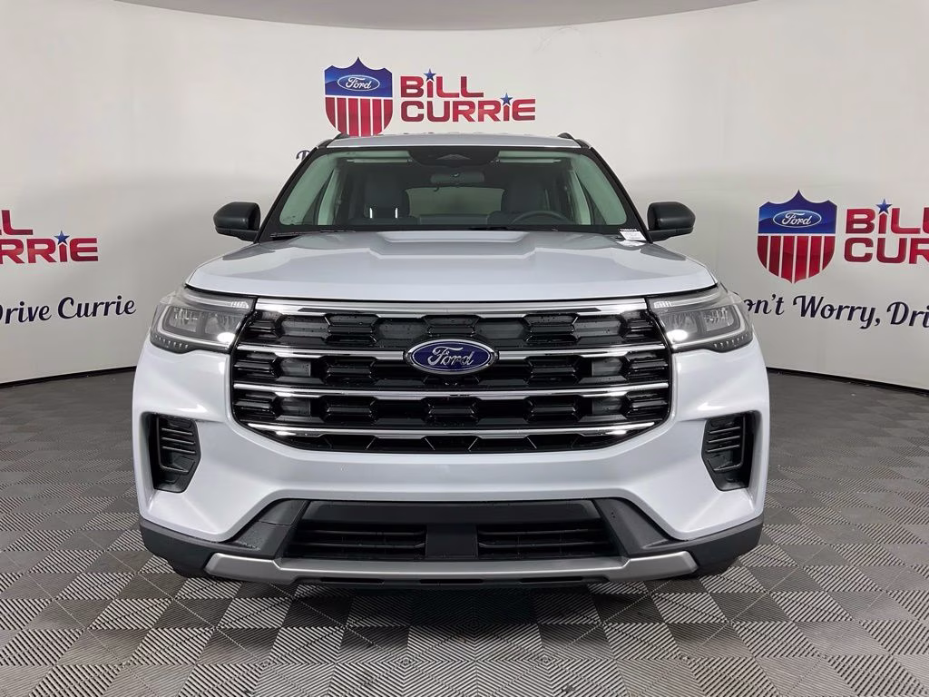2026 White Metallic Ford Explorer Active RWD SUV