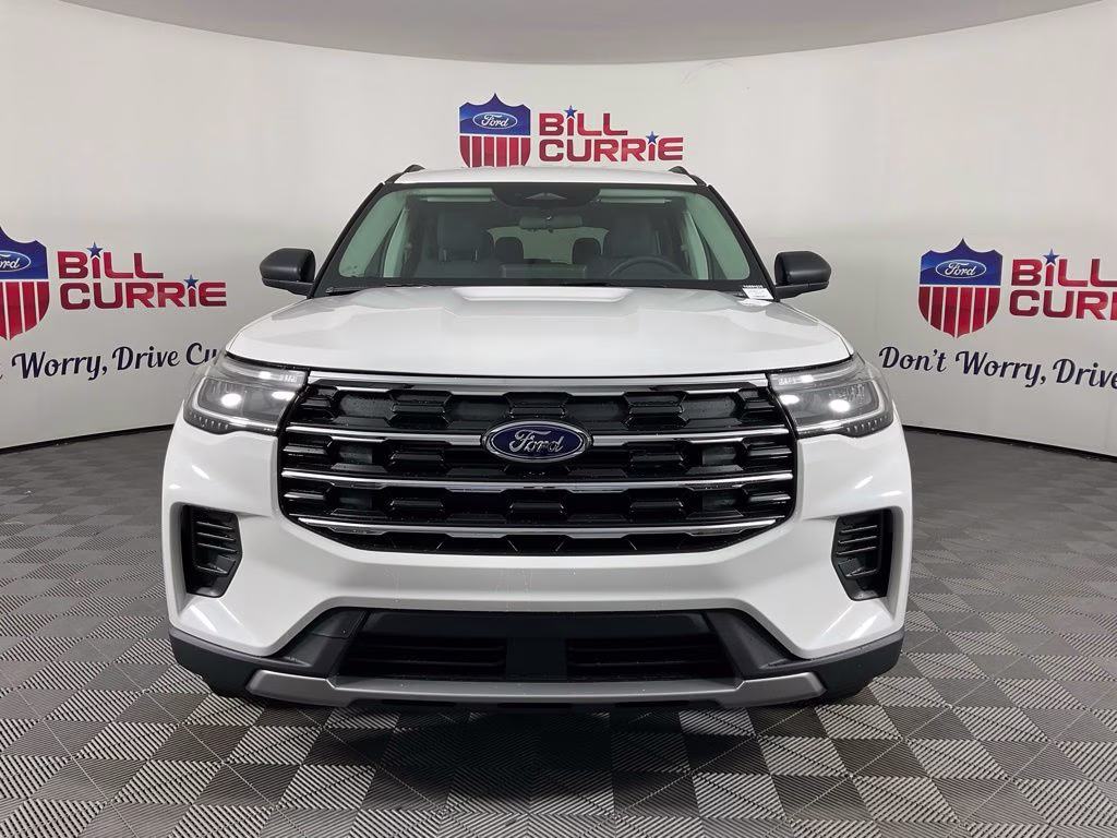 2026 White Metallic Ford Explorer Active RWD SUV