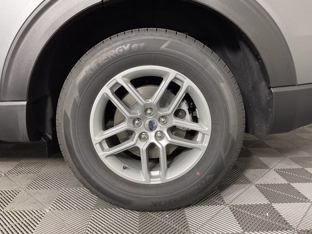 2026 Gray Ford Explorer Active RWD SUV