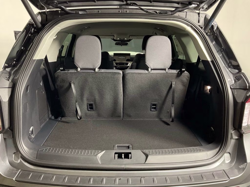 2026 Gray Ford Explorer Active RWD SUV