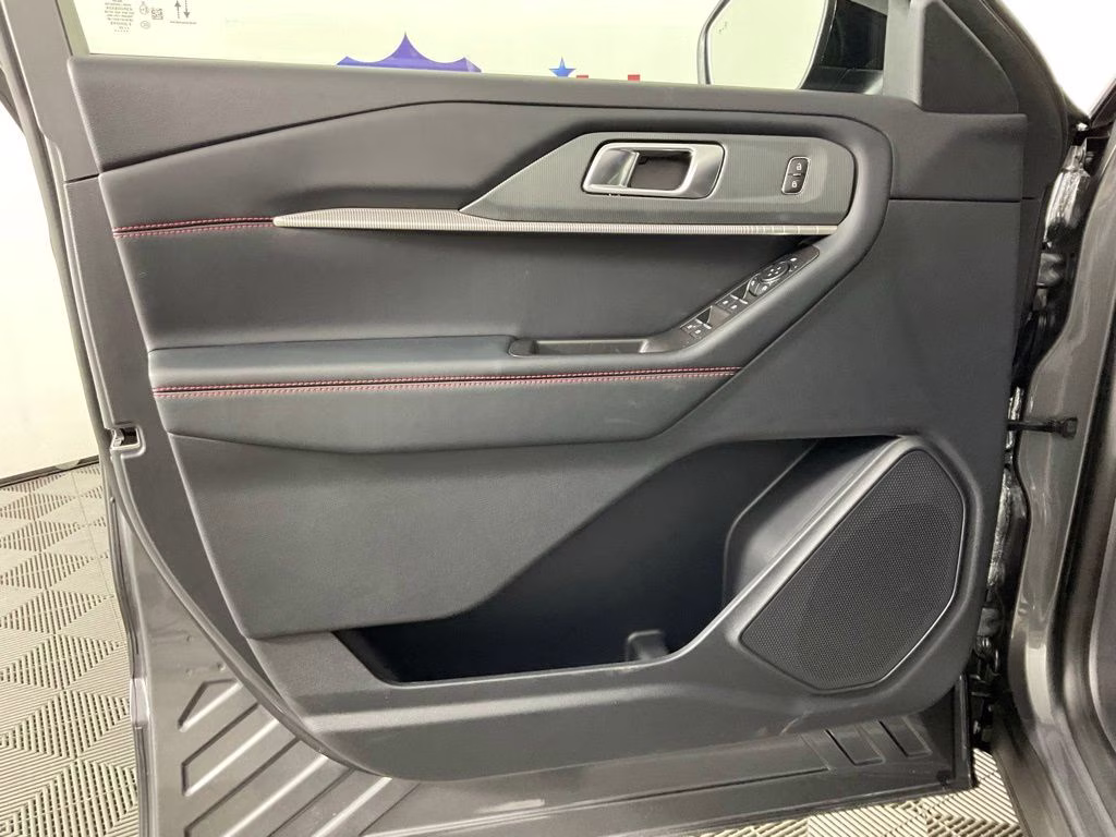 2026 Gray Metallic Ford Explorer ST-Line RWD SUV