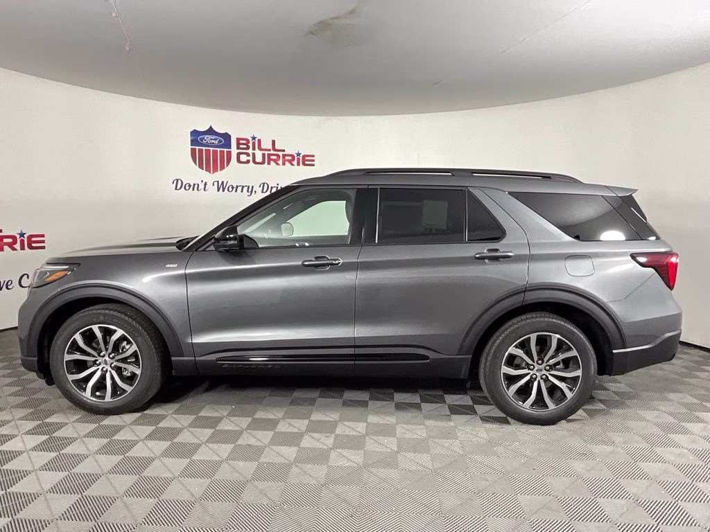 2026 Gray Metallic Ford Explorer ST-Line RWD SUV