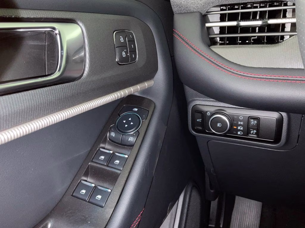 2026 Black Metallic Ford Explorer ST-Line RWD SUV