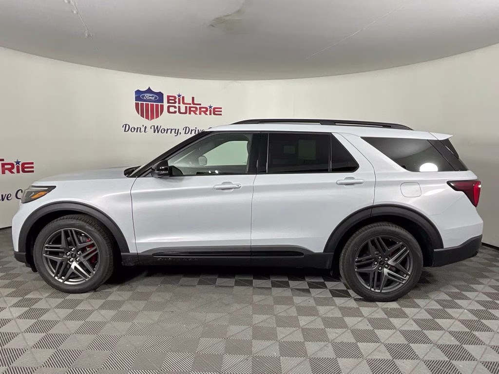 2026 White Metallic Ford Explorer ST 4X4 SUV