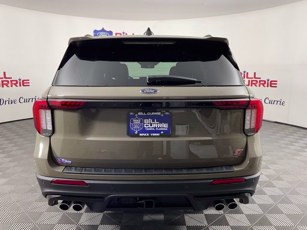2026 Gray Ford Explorer ST 4X4 SUV