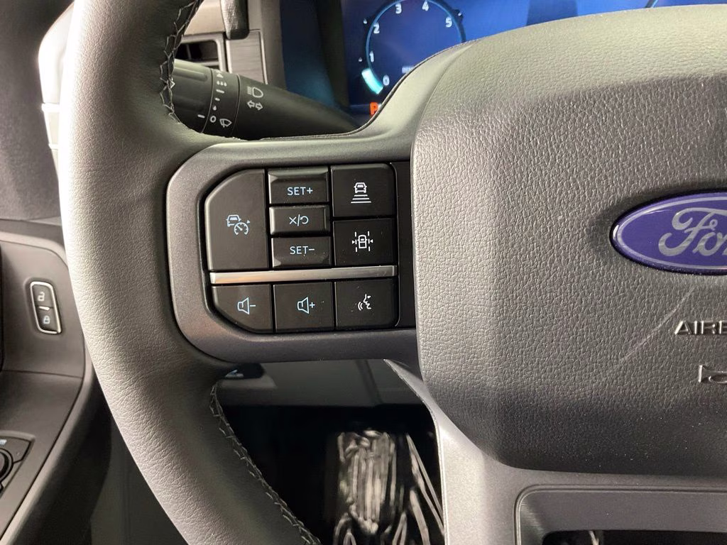 2026 Avalanche Ford F-150 XLT RWD Truck