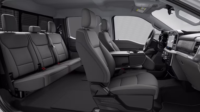 2026 Avalanche Ford F-150 XLT RWD Truck
