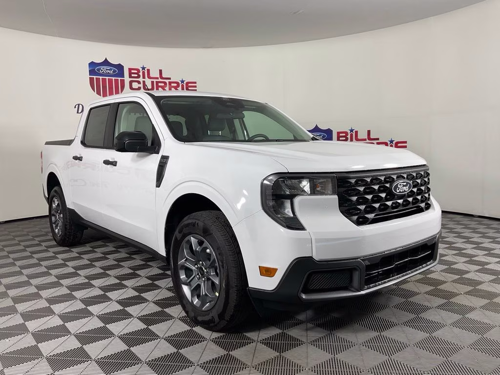 2026 Oxford White Ford Maverick XLT FWD Truck