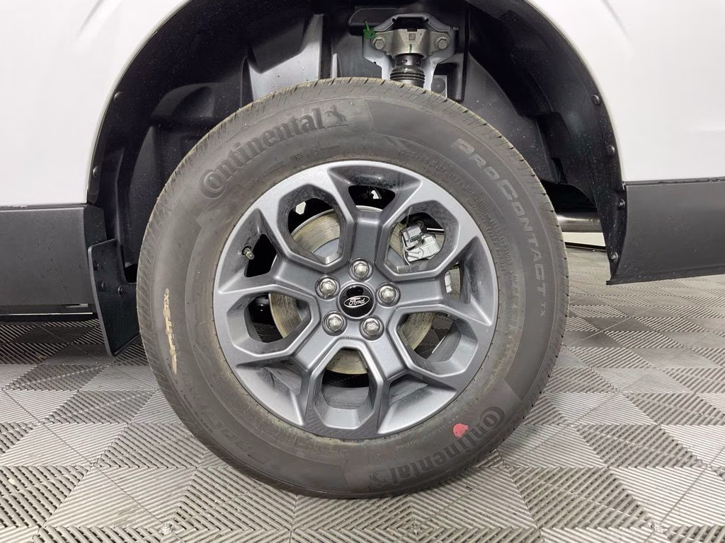 2026 Oxford White Ford Maverick XLT FWD Truck