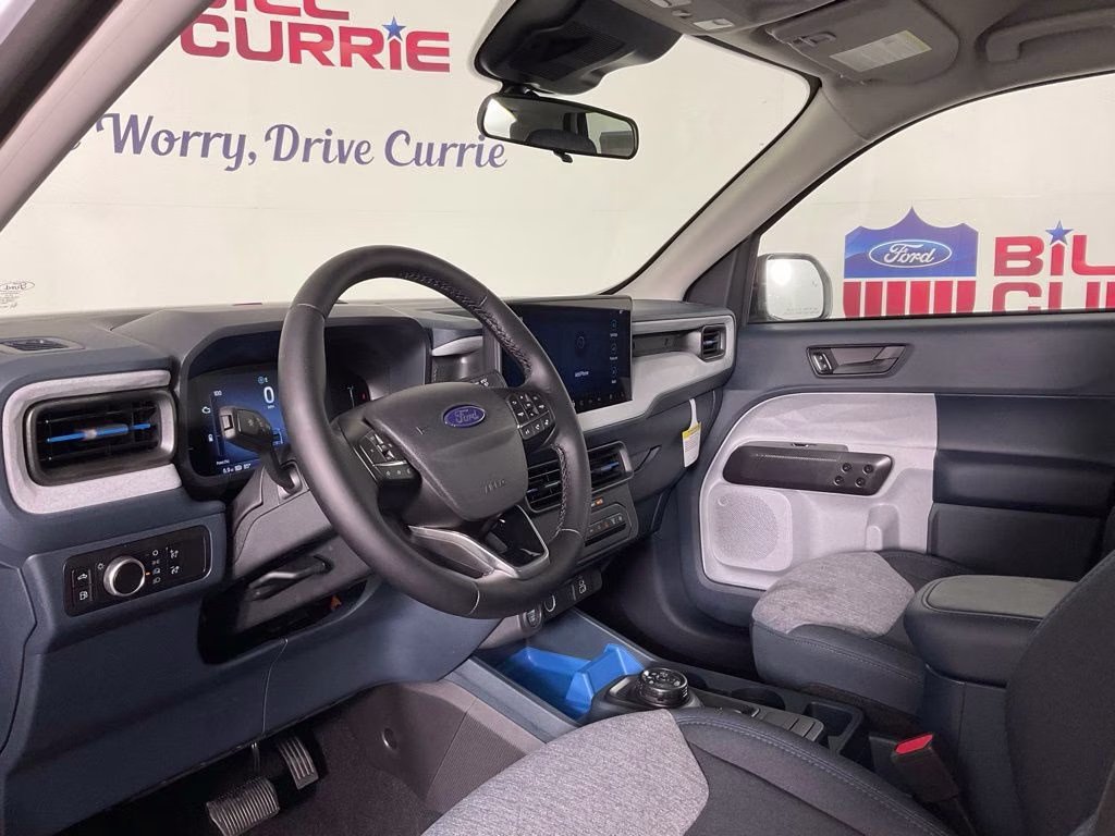 2026 Oxford White Ford Maverick XLT FWD Truck