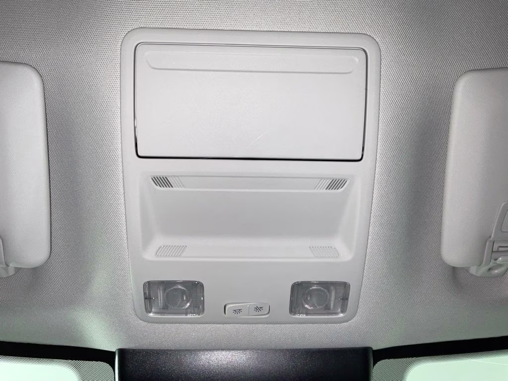 2026 Oxford White Ford Maverick XLT FWD Truck