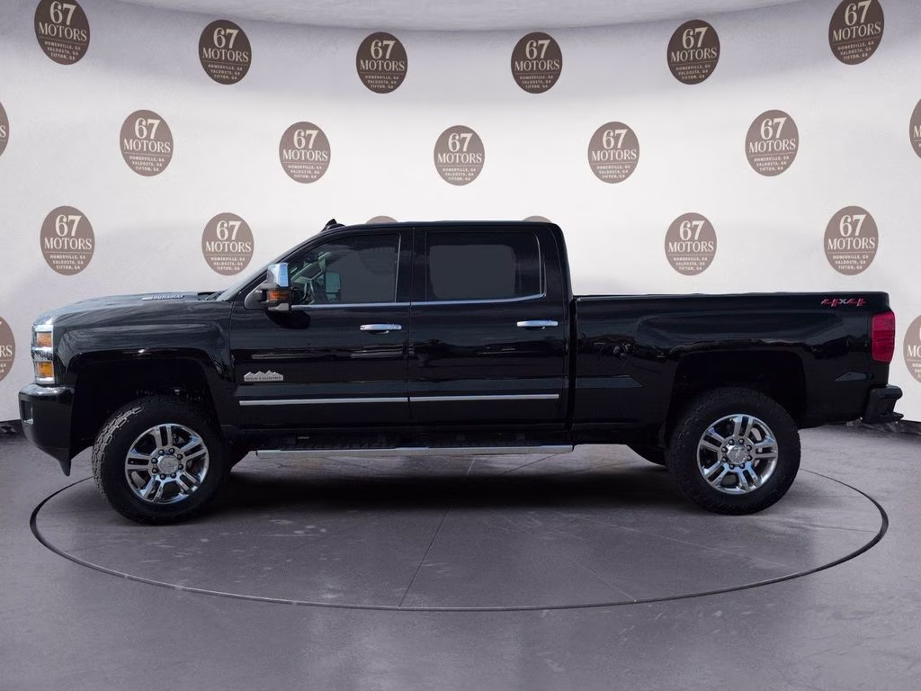 2019 Black Chevrolet Silverado 2500HD High Country 4X4 Truck
