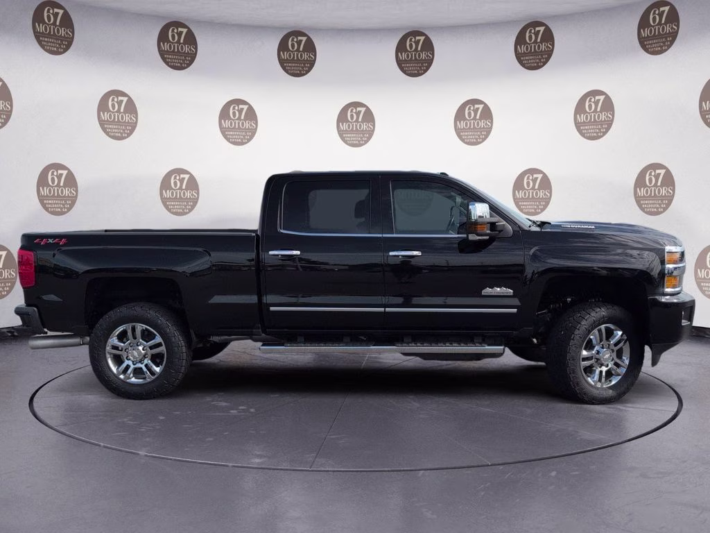 2019 Black Chevrolet Silverado 2500HD High Country 4X4 Truck