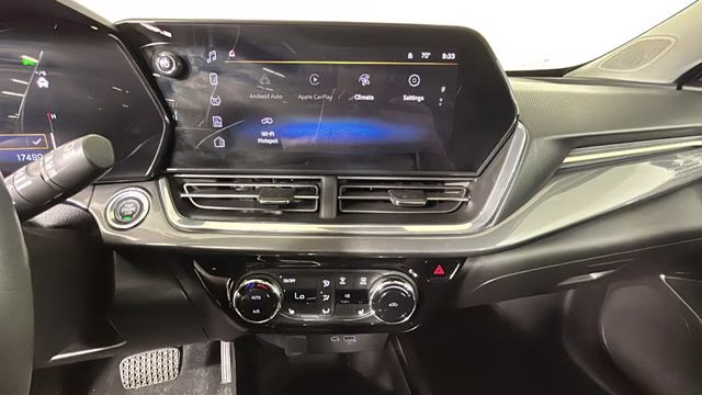 2024 Nitro Yellow Metallic Chevrolet Trax ACTIV FWD SUV